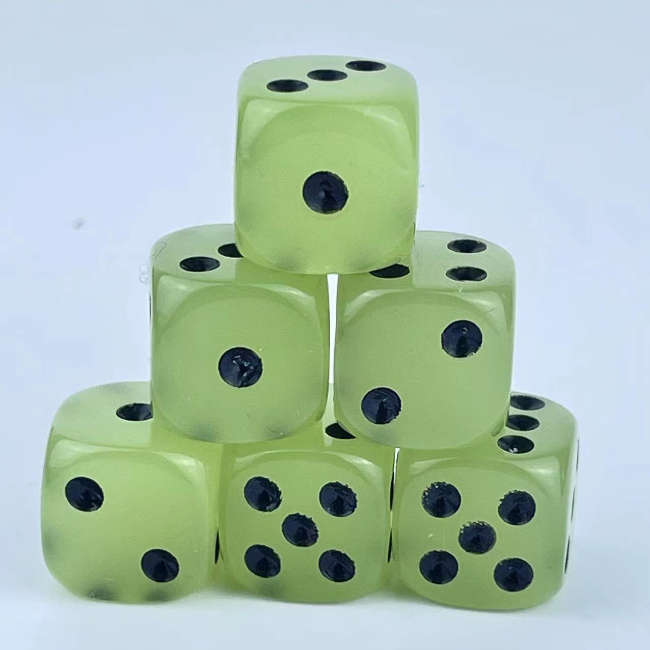 10 Pack 14mm D6 Six Sided Glow - Board Game Yahtzee บทวิจารณ์และราคา